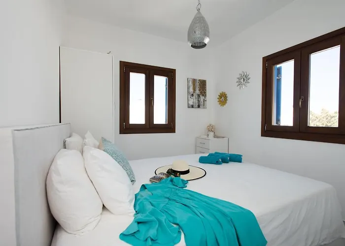 Apartment Olive Tree, 2brm With Pool