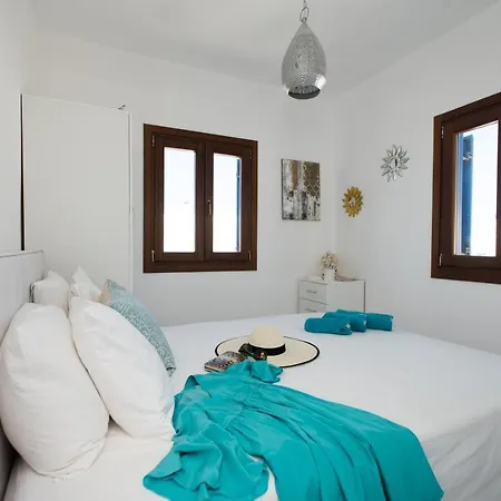 Апартаменты Olive Tree, 2brm With Pool