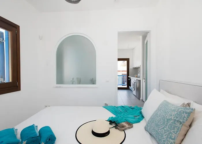 Olive Tree, 2brm With Pool Apartman *